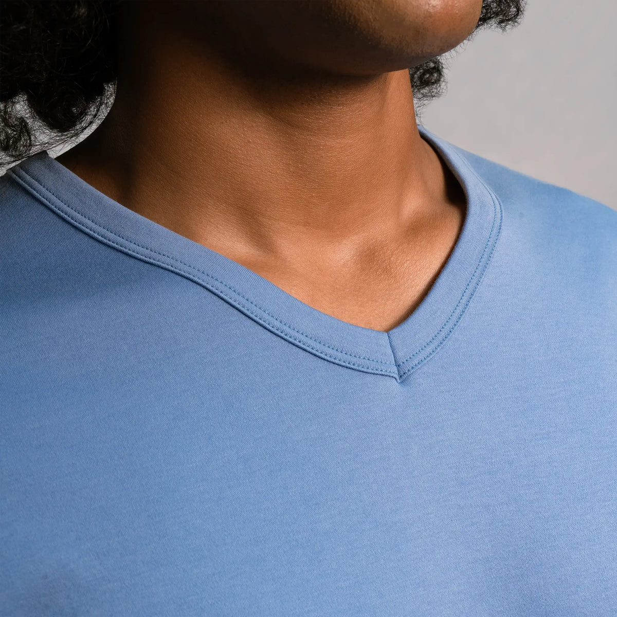 mens single origin tshirt vneck color sky blue