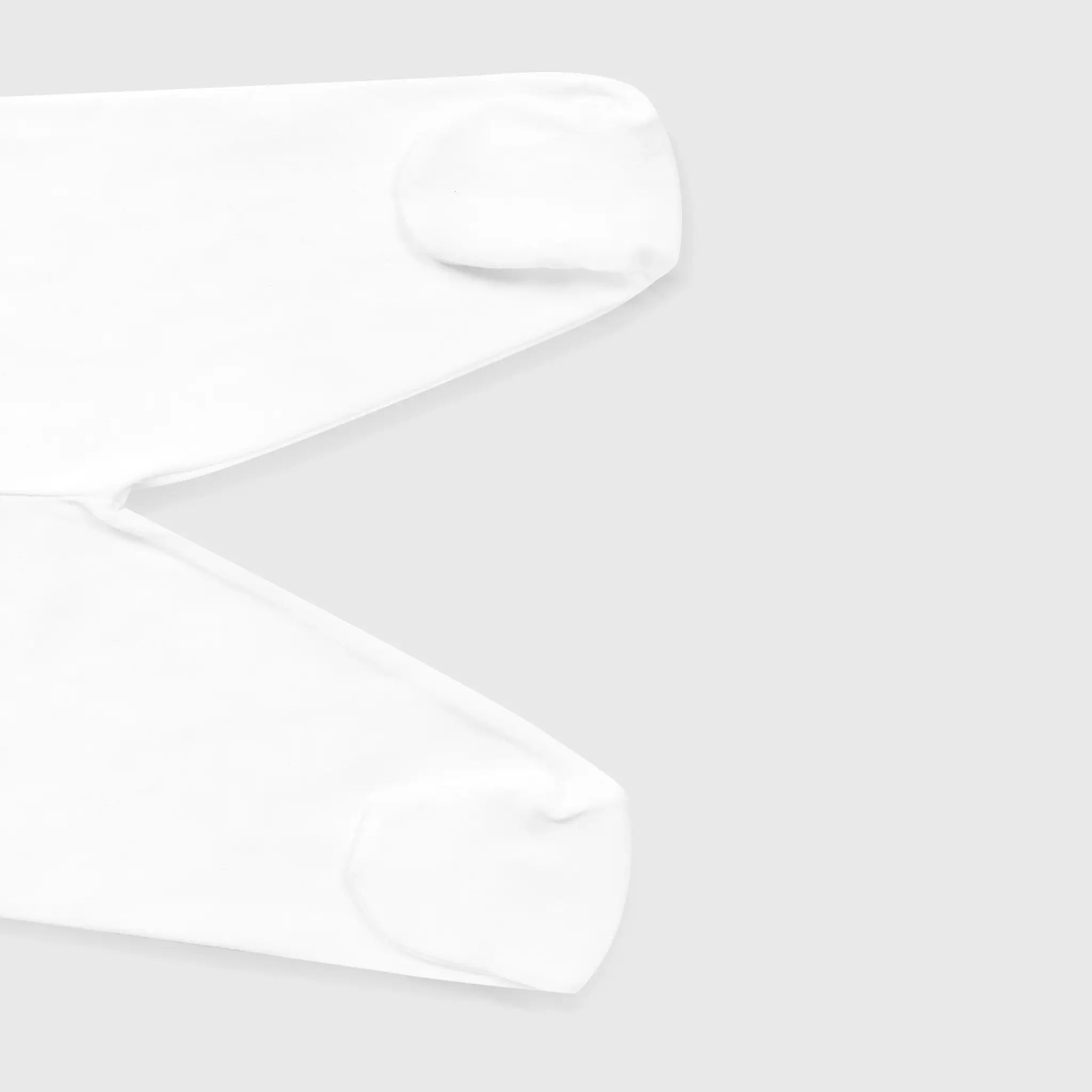 babys conscious pants color white