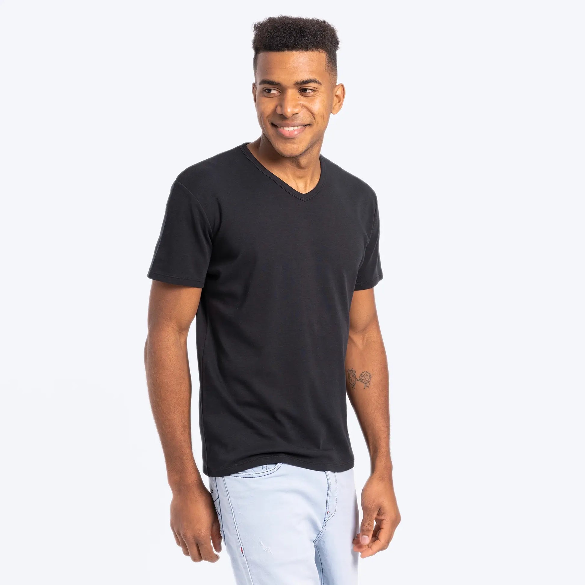 mens indoor tshirt vneck color black