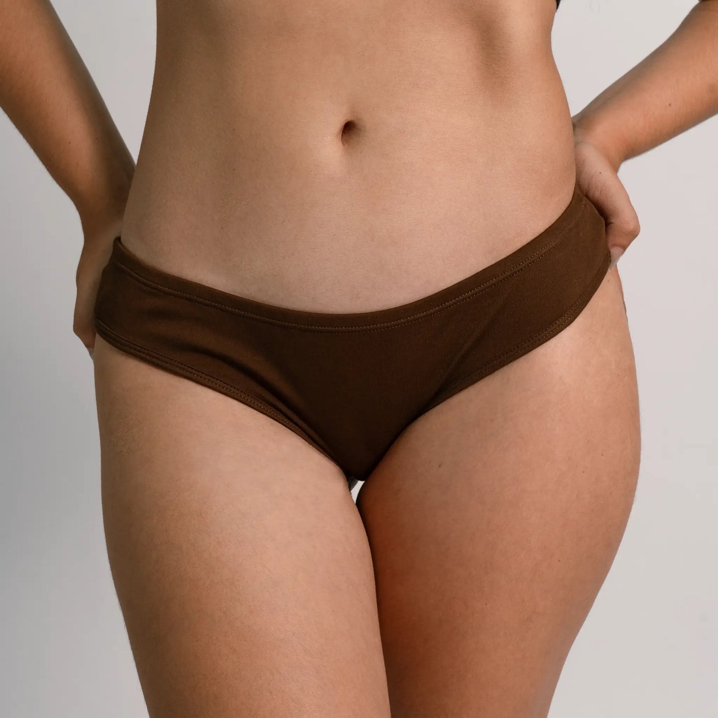 womens natural fiber thong color brown