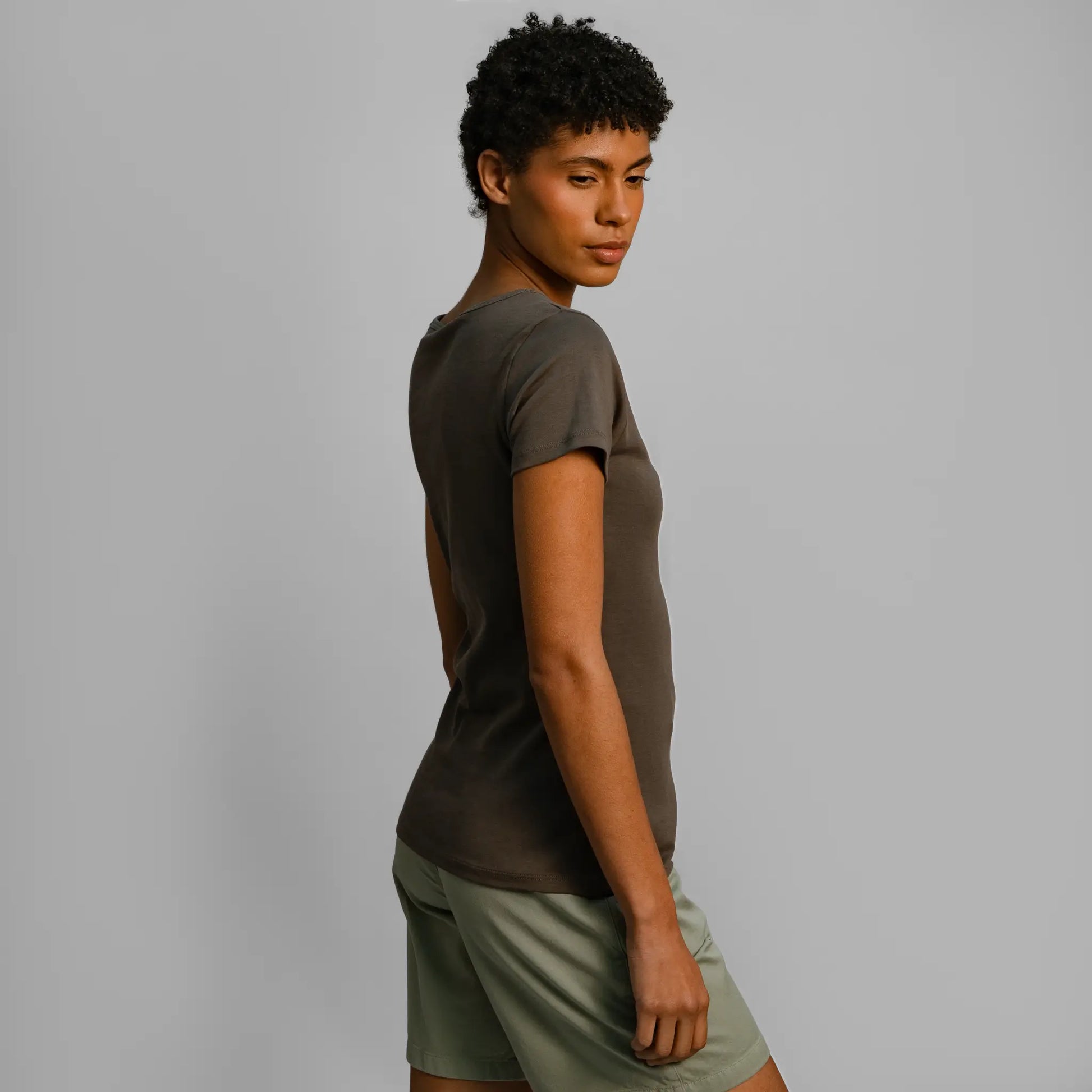 womens non toxic crew neck color natural gray