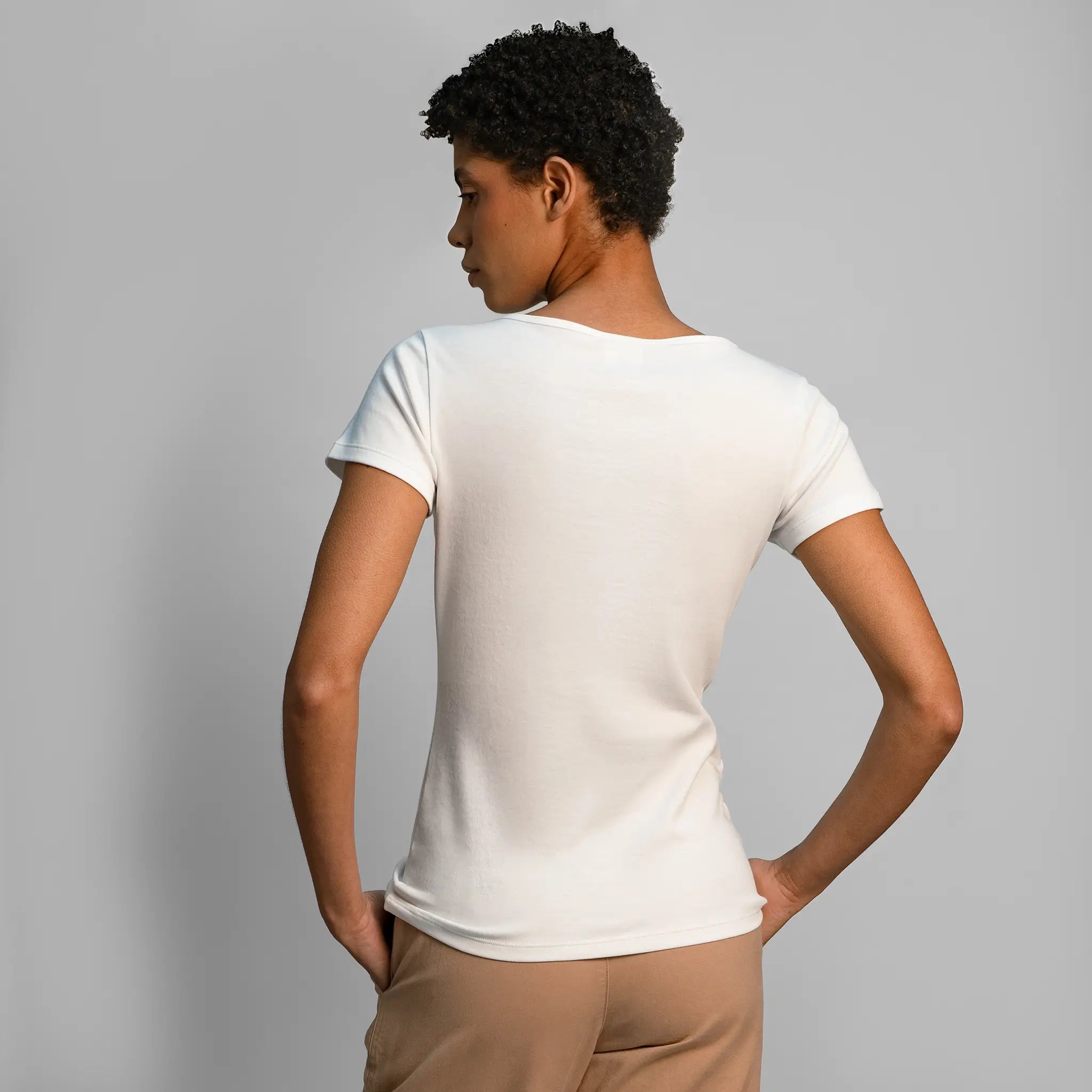 womens plain tshirt vneck color white