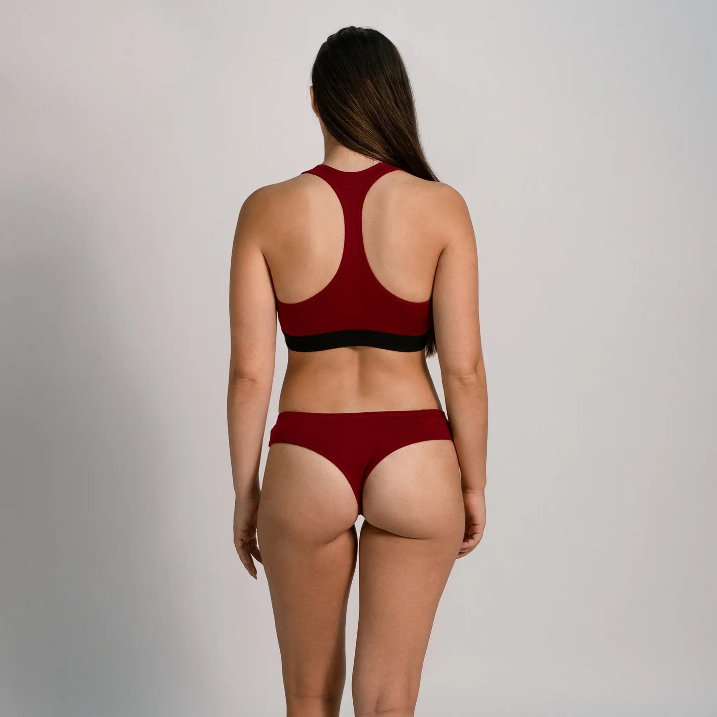 womens plastic free thong color maroon