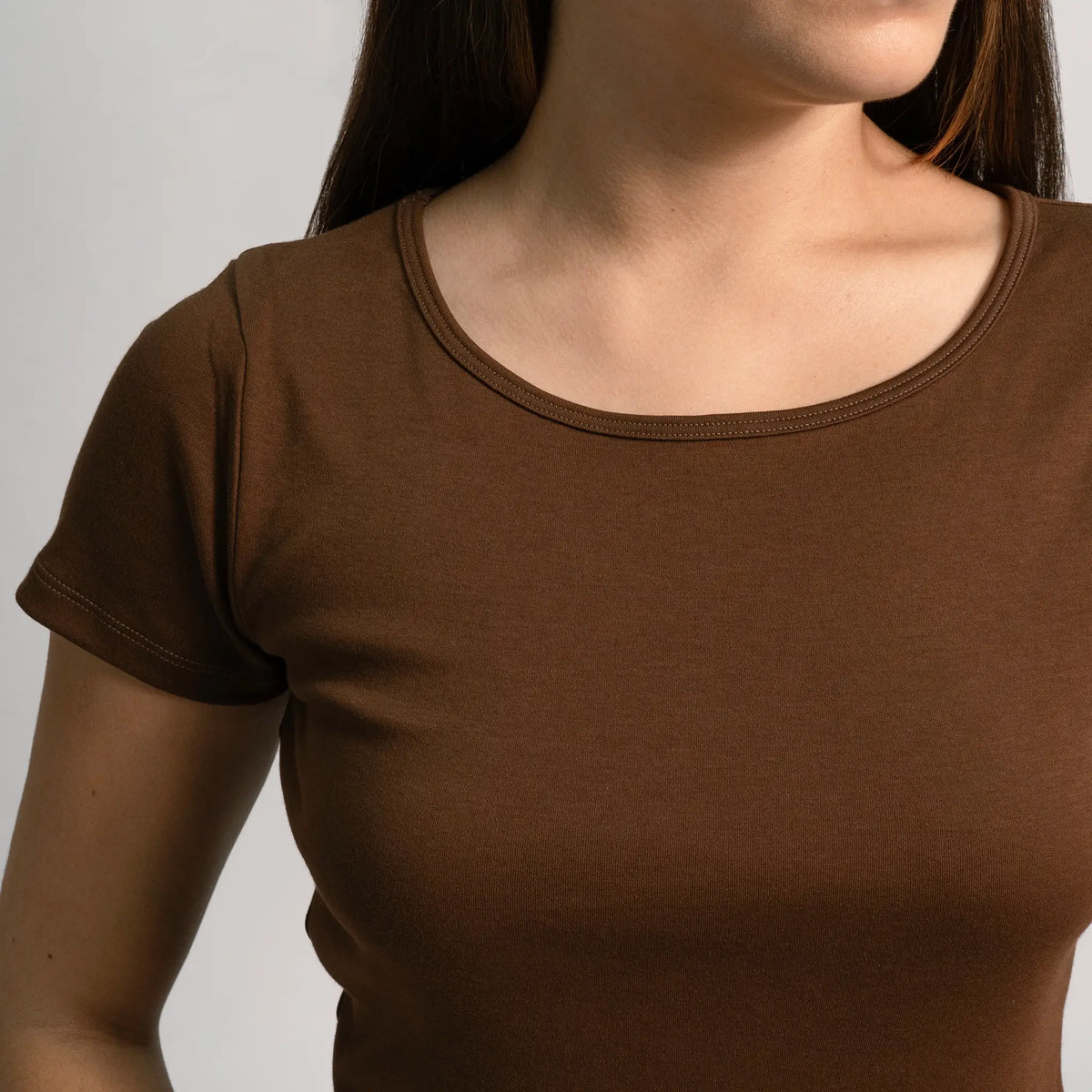 womens sustainable brand tshirt crew neck color brown