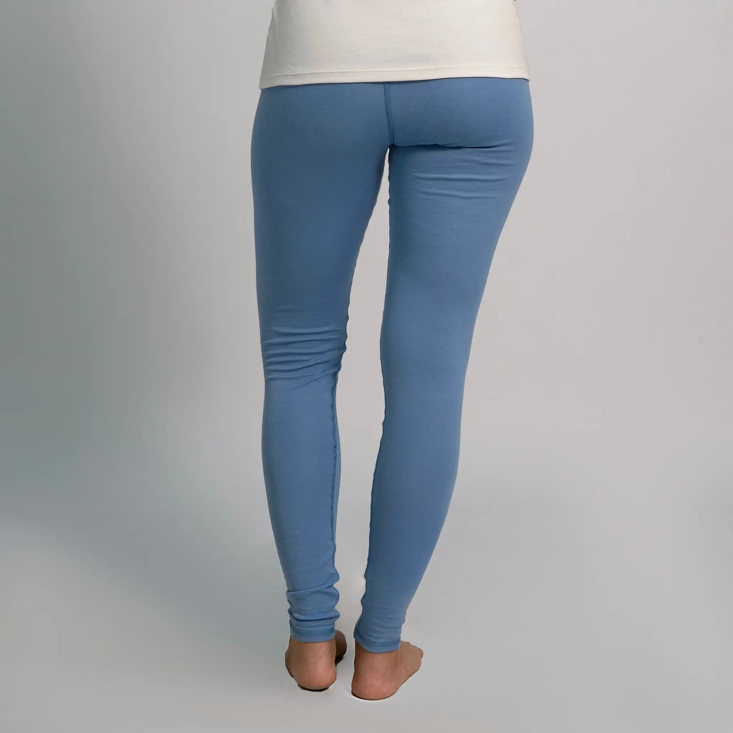 womens sustainable clothing leggings color sky blue