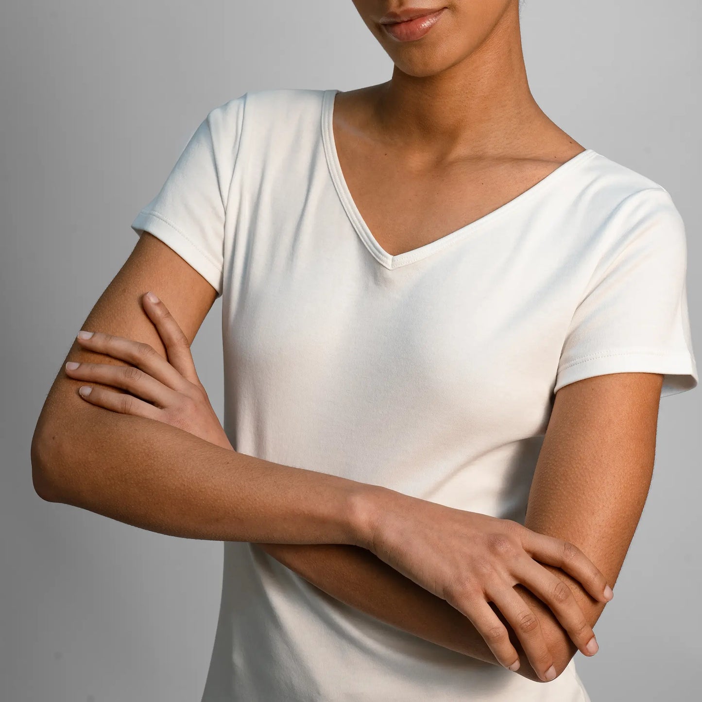 womens ultra soft tshirt vneck color white