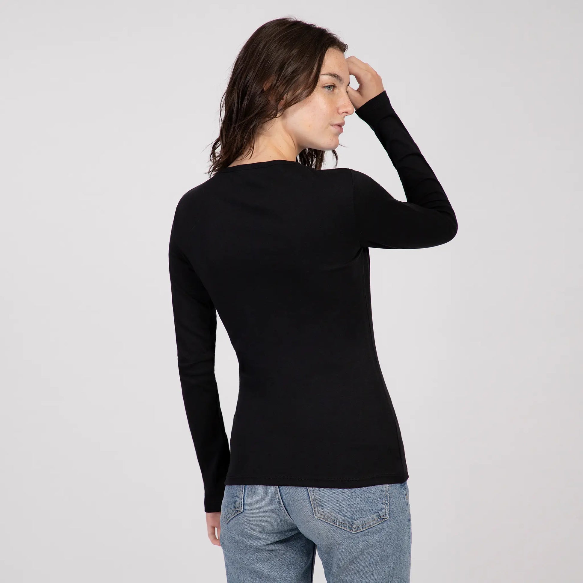 womens indoor tshirt long sleeve color black